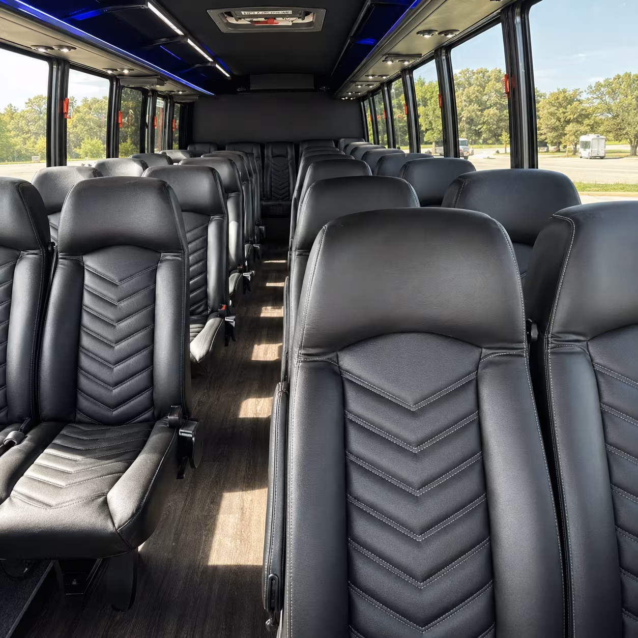 minibuses and charter buses for college basketball and hockey at pechanga arena