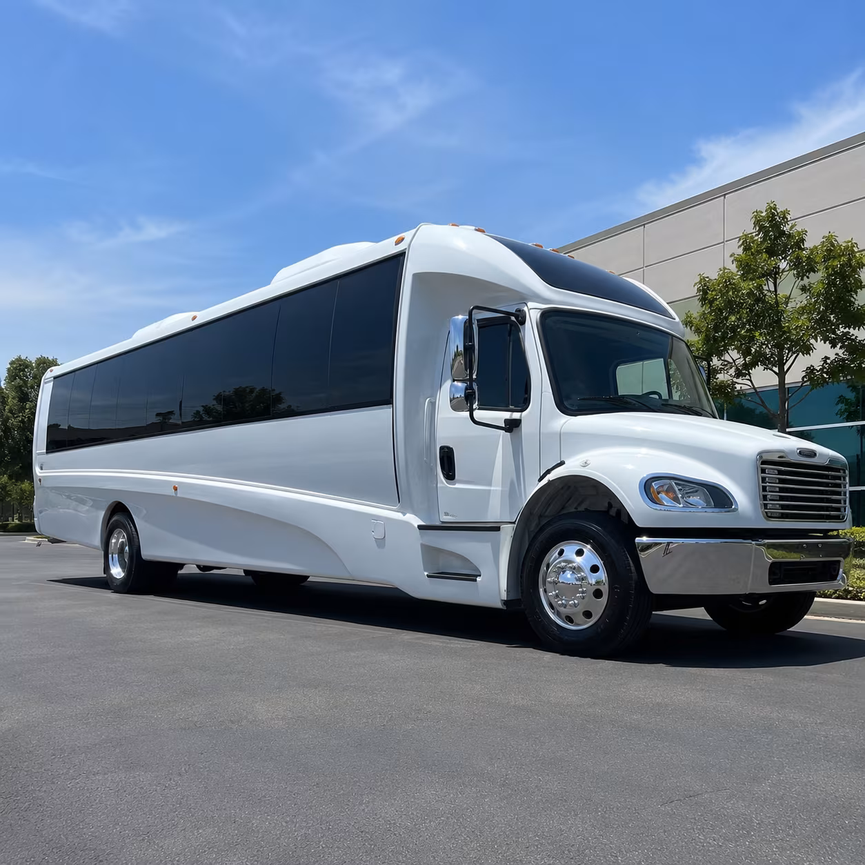 oceanside 18 passenger minibus